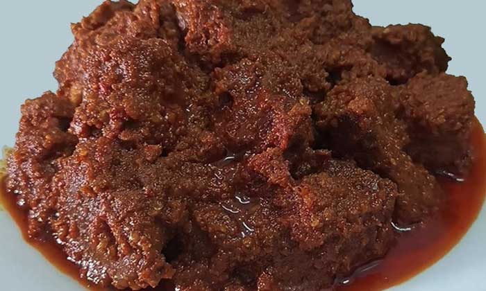 rendang padang empuk dan kaya rasa